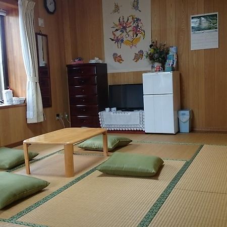 Minshuku Shizu Hotel Onna Kültér fotó