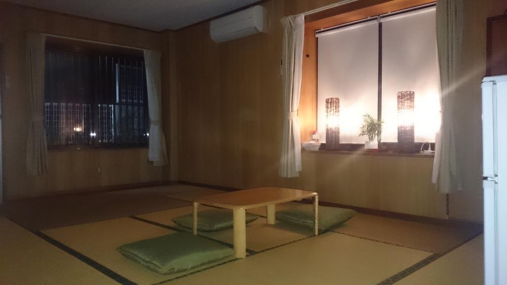 Minshuku Shizu Hotel Onna Kültér fotó